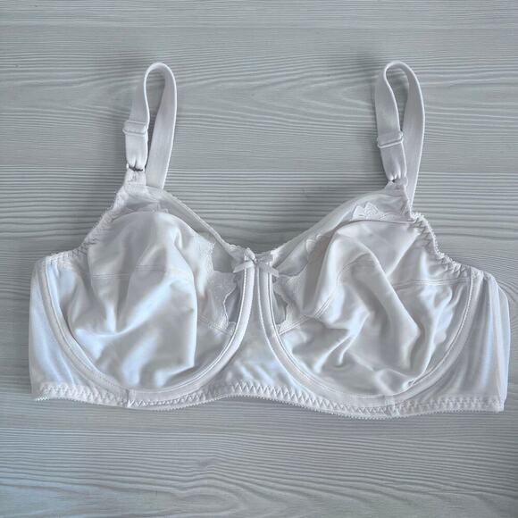 Bali Womens Full Coverage Bra 40D Cream Unlined Underwire Mesh Adjustable Straps - Picture 1 of 6